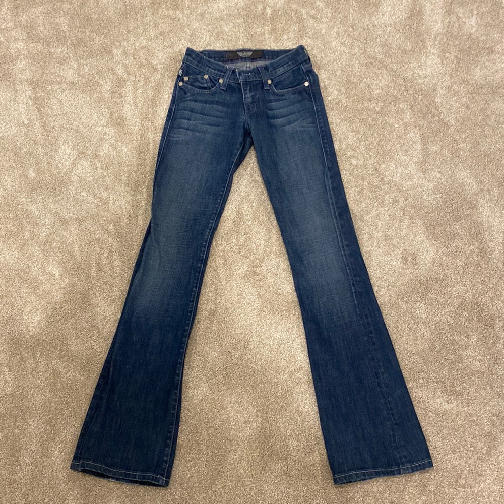 Rock & Republic bell bottom jeans size 23